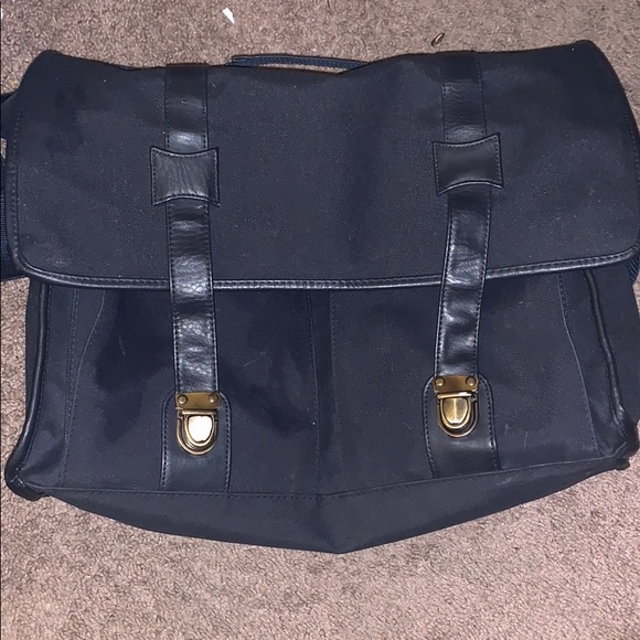 Yves Saint Laurent Bags Ysl Messenger Bag Poshmark